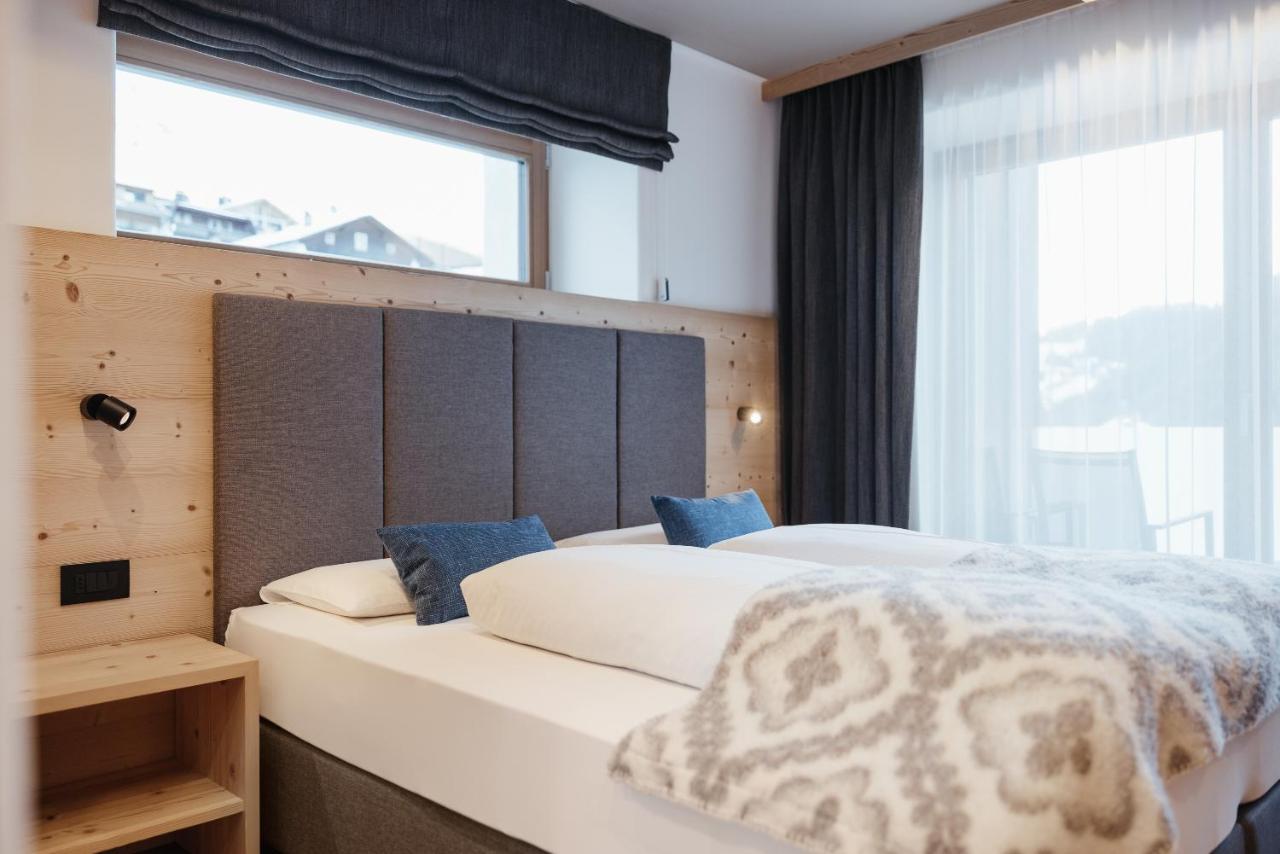 Berghotel Sanvi San Martino in Badia Extérieur photo
