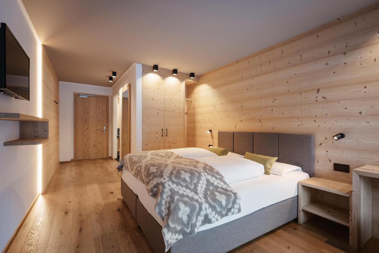 Berghotel Sanvi San Martino in Badia Extérieur photo