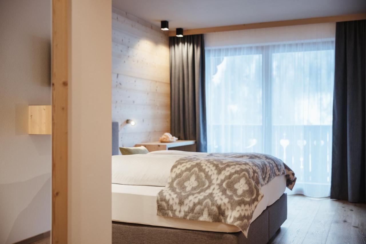 Berghotel Sanvi San Martino in Badia Extérieur photo