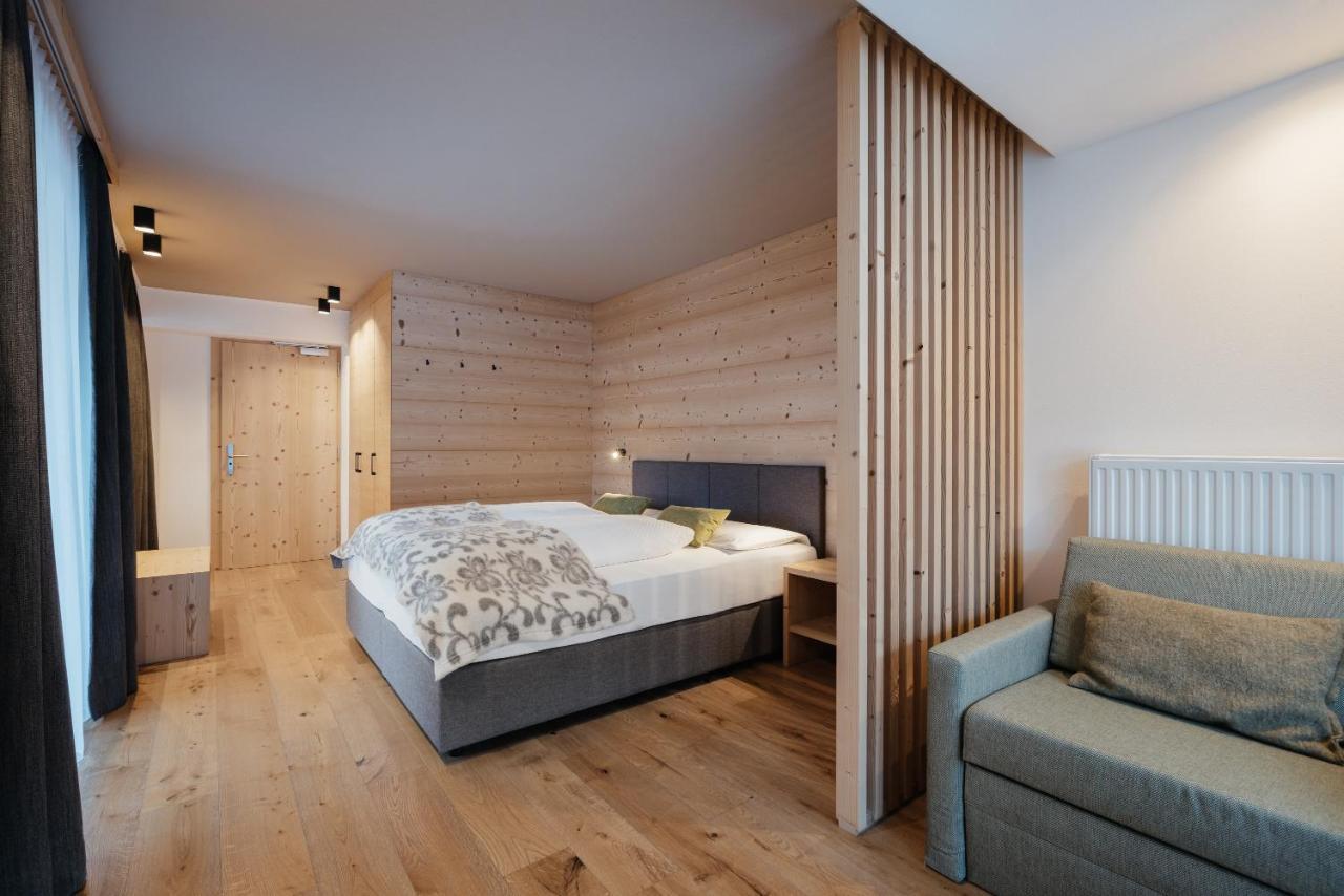 Berghotel Sanvi San Martino in Badia Extérieur photo