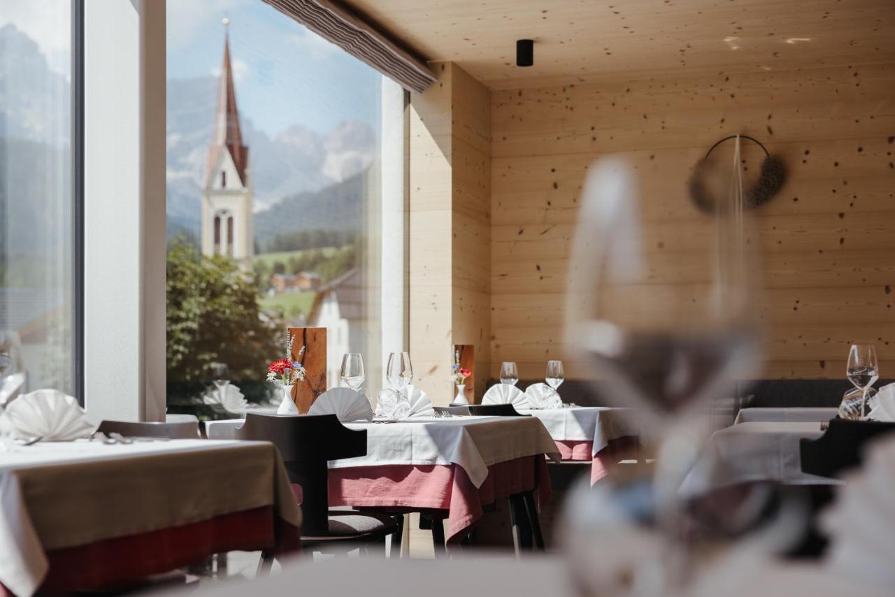 Berghotel Sanvi San Martino in Badia Extérieur photo